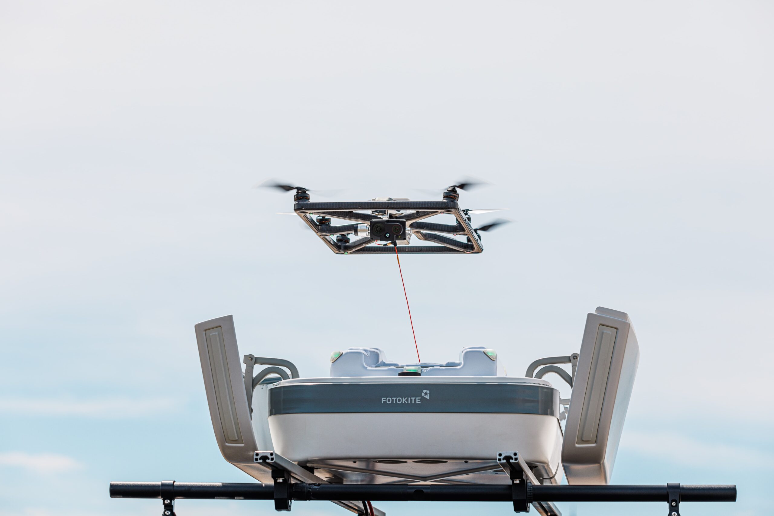 Rooftopbox - kite ascending (1)